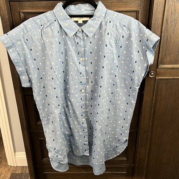 chambray Button up camp style shirt - Picture 1 of 6